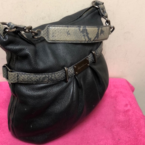 Kenneth Cole Large Hobo Purse - Picture 4 of 7